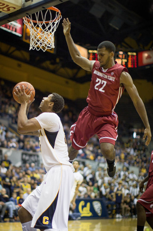 WSU+guard+Royce+Woolridge+had+only+two+points+in+the+loss+to+California+on+Saturday.%C2%A0