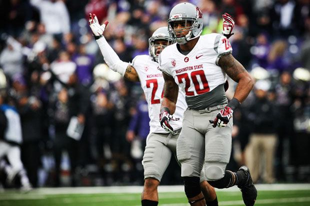 Safety+Deone+Bucannon+prepares+for+a+play+at+Husky+Stadium+in+Seattle%2C+Friday%2C+Nov.+29%2C+2013.