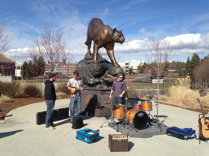 The Olson Bros Band comes to Pullman