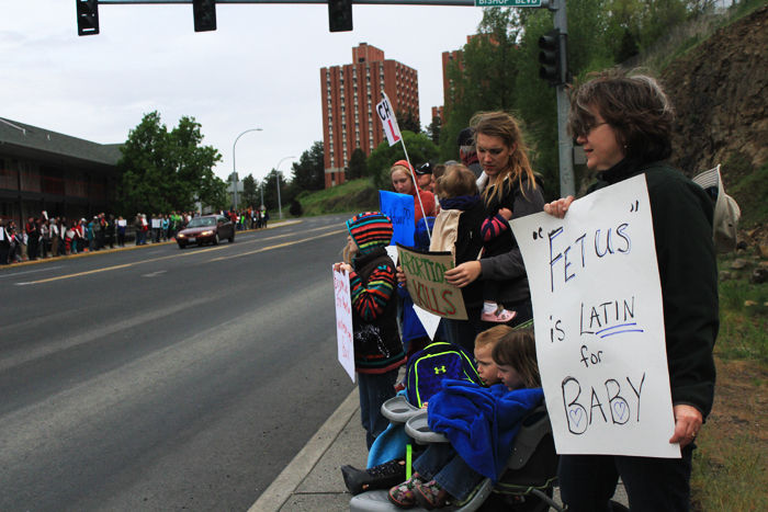 Around 400 protesters gathered at the intersection of Main Street and Bishop Boulevard on Saturday to challenge Planned Parenthood’s federally funded abortion and its alleged illegal sale of aborted fetal tissue.