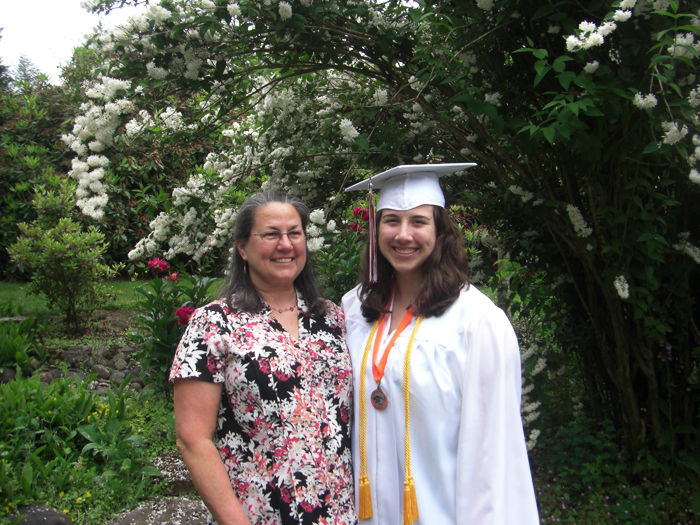 Columnist+Jennifer+Ladwig+with+her+mom%2C+Diane+Ladwig%2C+after+her+high+school+graduation+in+June+2014.