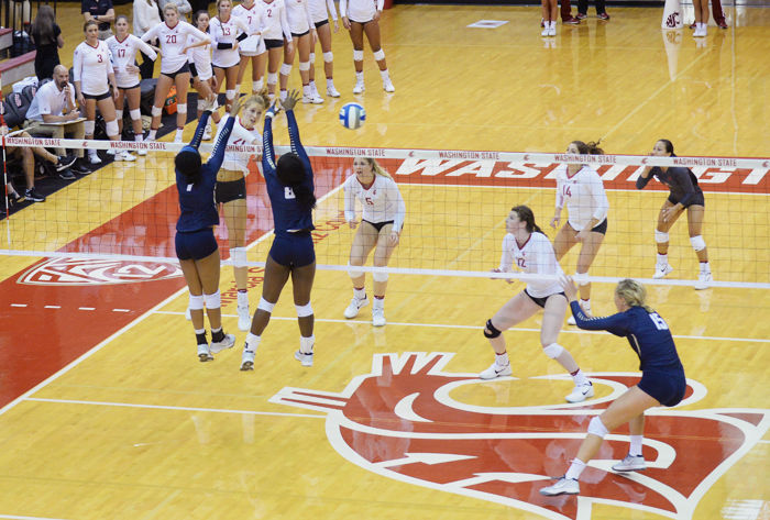 The+WSU+womens+volleyball+team+plays+the+George+Washington+Colonials+Sept.+9th