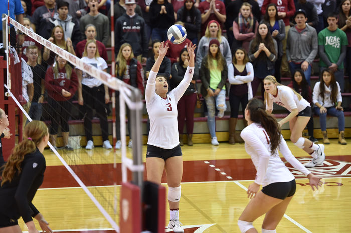 Junior+setter+Nicole+Rigoni+sets+the+ball+up+for+her+teammates+in+a+match+against+Stanford+on+Sept.+30.