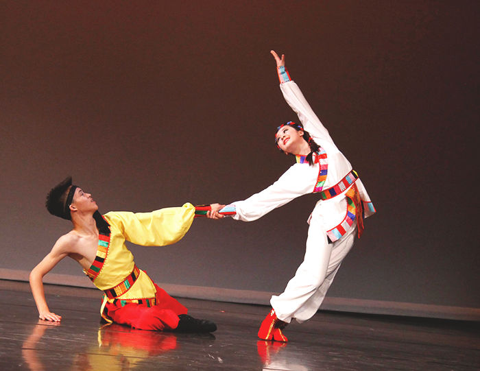 The+Lorita+Leung+Dance+Co.+aims+to+showcase+several+styles+of+Chinese+dancing.