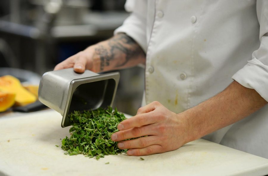 Executive Chef Jason Butcherite prepares Hillside Cafe’s menu of fresh, local ingredients. The quicker people consume food
from when it is first harvested, the more nutrients they receive compared to long-traveled and less fresh foods.