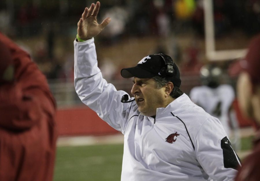 Football+Head+Coach+Mike+Leach+tweeted+a+fake+video+of+a+speech+in+2014+by+former+President+Barack+Obama+on+Sunday.