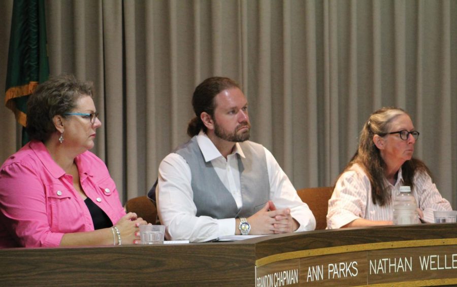 Councilmembers Ann Parks, left, Nathan Weller and Eileen Macoll listen to discussion regarding local ordinances approved at Tuesday night’s meeting.