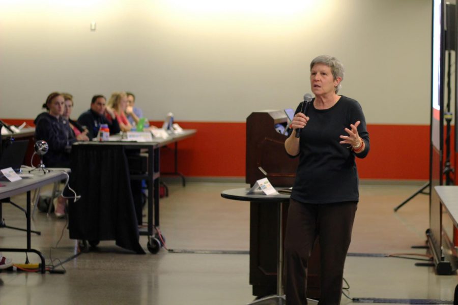 Ellen Taylor, associate vice president for Student Engagement, discusses addressing mental and physical health for students as part of one holistic approach during the GPSA meeting Monday at the CUB.
