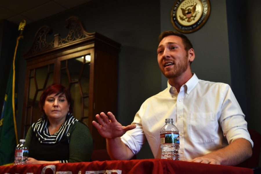 Washington’s 9th District State House Democratic candidates Jennifer Goulet, left, and Matthew Sutherland, right, share their vision of what they plan to implement if elected Wednesday afternoon.