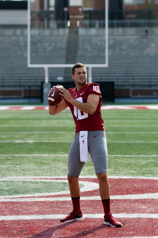 Redshirt junior quarterback Trey Tinsley fell in love with Pullman right away and doesn’t regret
coming to WSU. “I wouldn’t want to go to school anywhere else,” he said.
