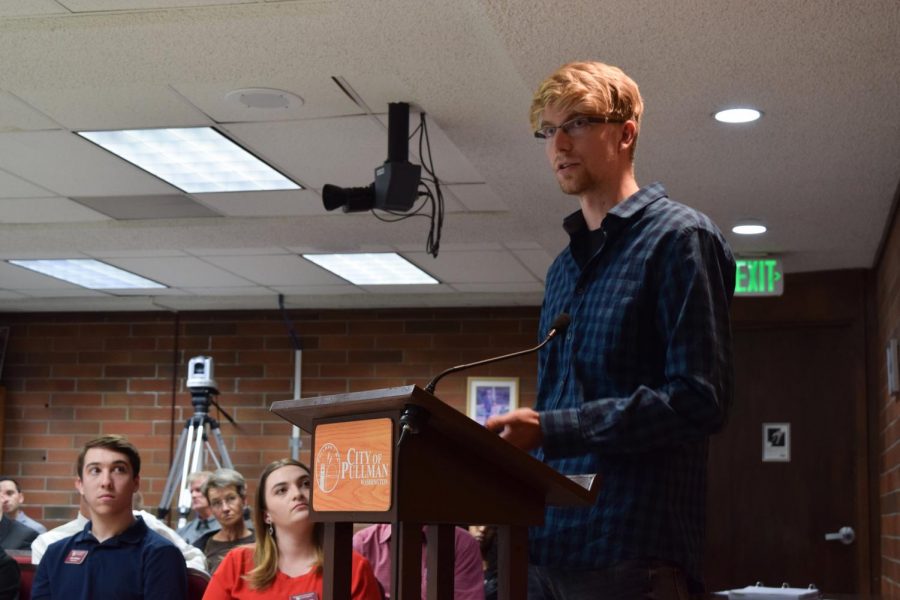 Trevor Alkire, ASWSU Environmental Sustainability Alliance president, speaks about the plan to implement curbside compost stations for sororities and fraternities during the city council meeting Oct. 16.
