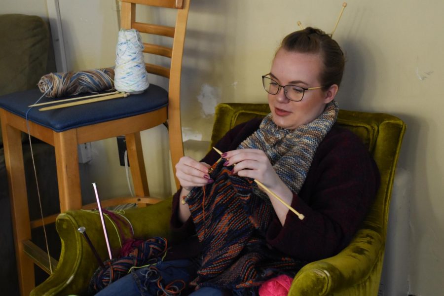 This columnist feels learning to knit improved her life. It helps her connect with people in more meaningful ways and get in the zone.