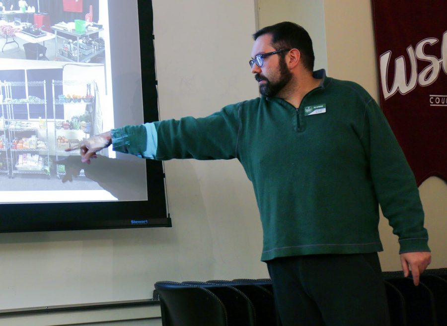 Joe Astorino, Community Action Center garden and nutrition specialist for community food, explains major diet and nutrition problems faced by low-income people on Nov. 14, 2017, in the Smith Center for Undergraduate Education.