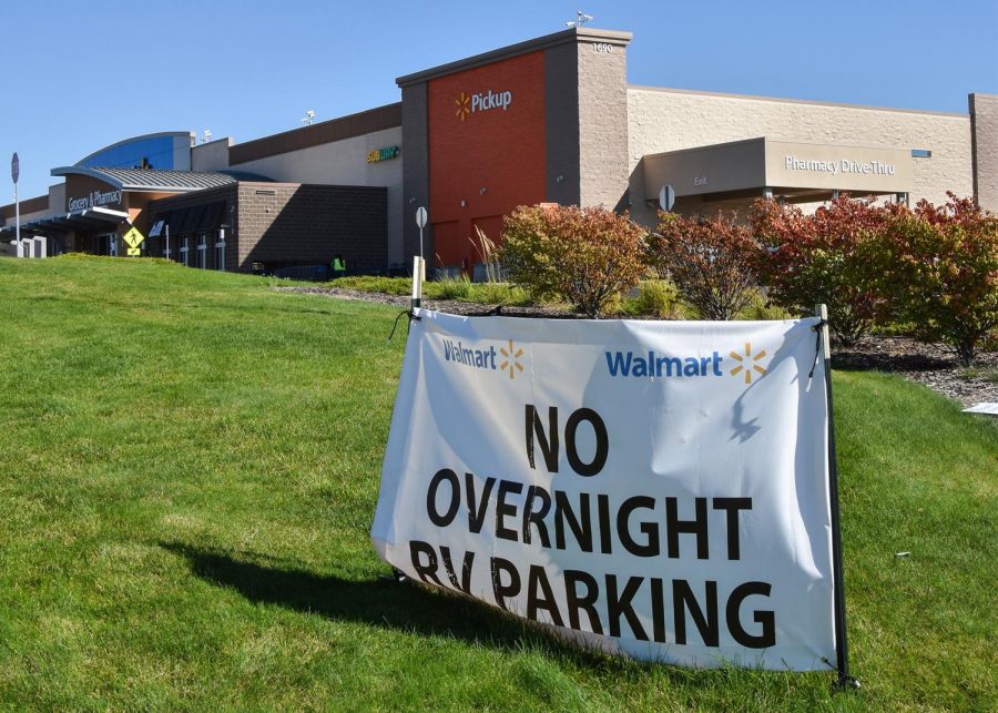 Walmart%E2%80%99s+no+overnight+parking+rule+is+not+only+well+within+their+rights%2C+but+is+completely+justified.