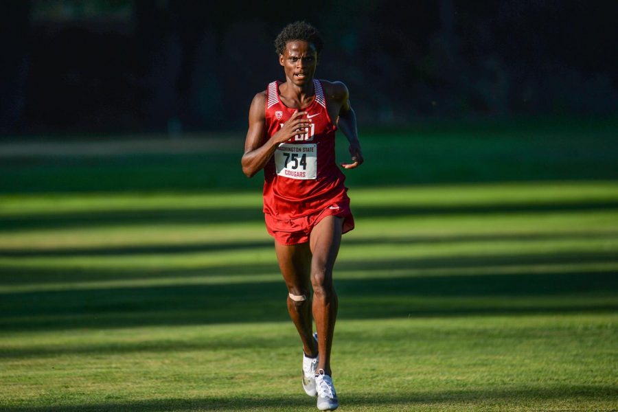 Redshirt Sophomore Amir Ado competes in the 6k race on August 30 at the Colfax Golf Course for the WSU XC Open.