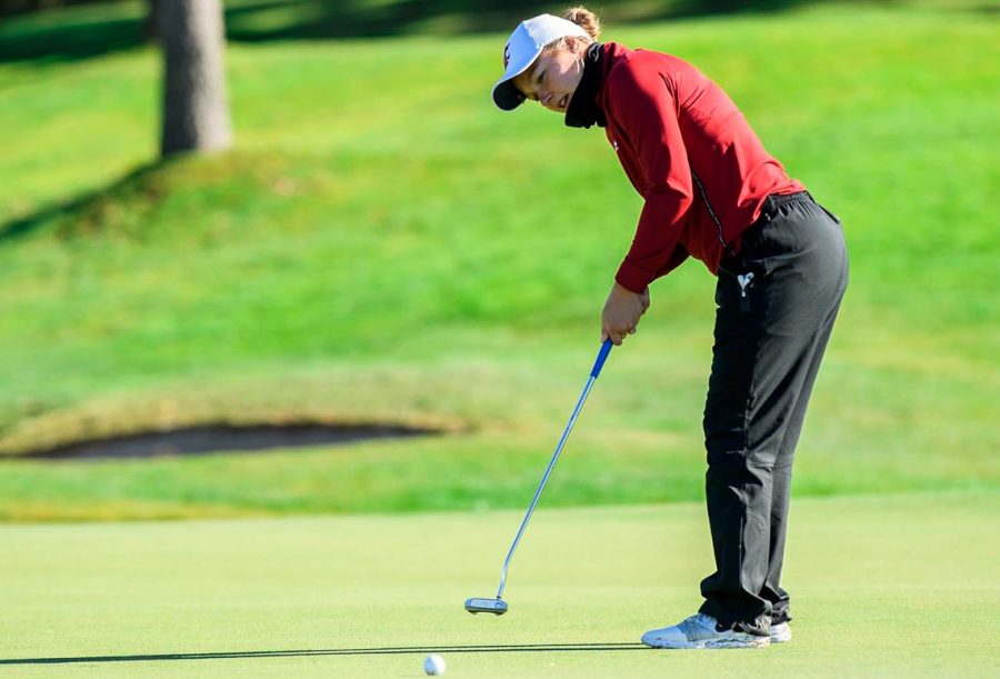 Senior+Marie+Lund-Hansen+lead+WSU+to+a+10th-place+finish+on+Sunday+at+the+Stanford+Golf+Course.+