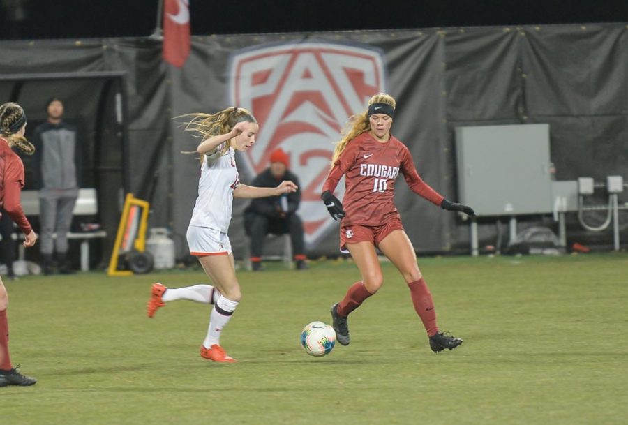 Junior defender Brianna Alger goes after the ball against Utah on Thursday night at the Lower Soccer Field.