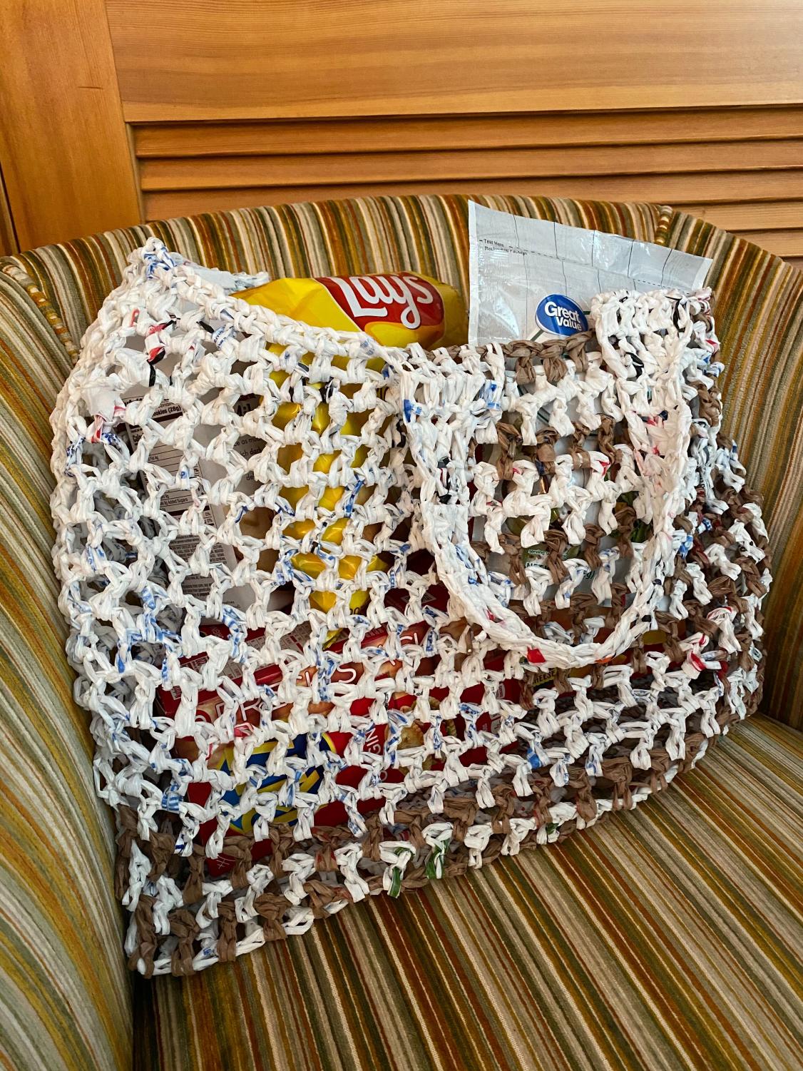 So glad this one is done! Plarn tote bag : r/crochet