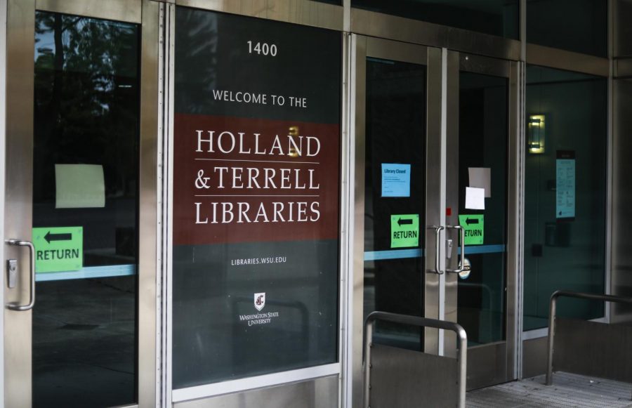Holland and Terrell libraries will no longer operate until midnight starting this semester