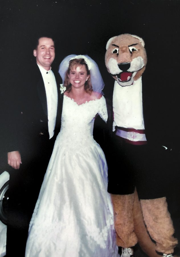Butch surprised a few unsuspecting Husky alumni at Kophs wedding