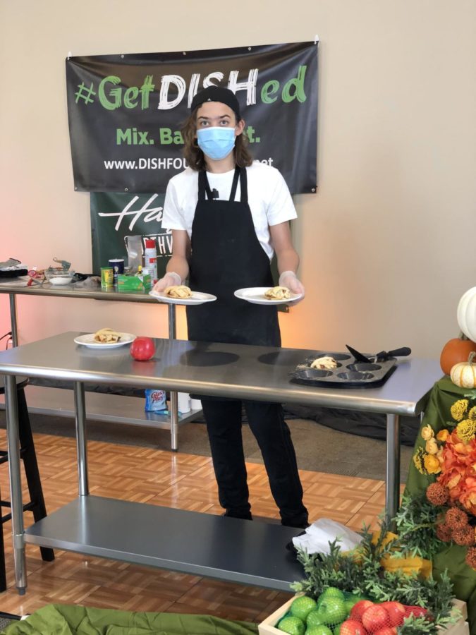 13-year-old Kellen won a gold-painted wooden spoon award for best presentation during #GetDISHed’s first episode. He made a small caramel apple pie. 