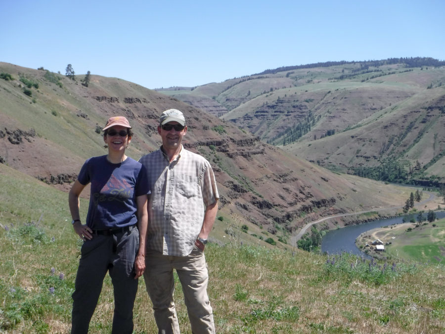 Plant biologists Andrew McCubbin and Sian Ritchie, pictured here, moved to Pullman in 2001. They are both faculty in WSU’s School of Biological Sciences. 