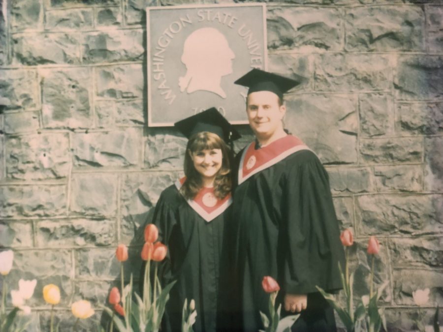 Former+Cougs+Rich+and+Tory+Johnson%2C+pictured+here+on+their+graduation+day%2C++married+over+20+years+ago.