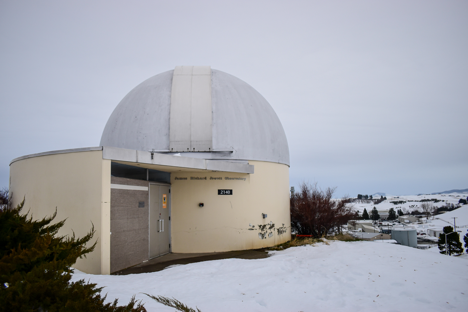Jewett Observatory introduces public to other worlds