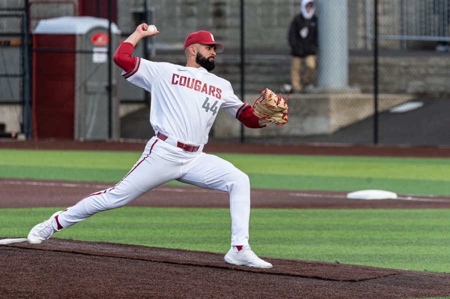 WSU+pitcher+Grant+Taylor+throws+a+pitch+during+an+NCAA+collegiate+baseball+game%2C+April+2%2C+at+Bailey-Brayton+Field.