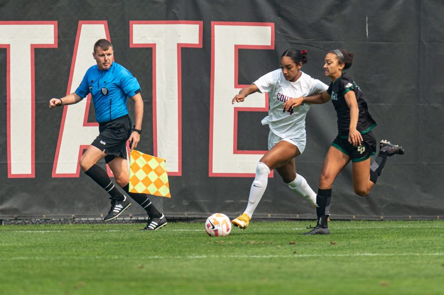 WSU forward Margie Detrizio dribbles downfield during an NCAA womens soccer game against Cal Poly, Sep. 11, at Lower Soccer Field.