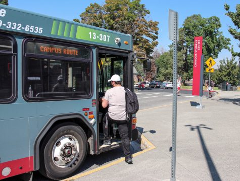 A student boards a bus near the Chinook Student Center, Sep. 2.