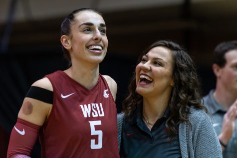 WSU recognizes senior outside hitter Laura Jansen before an NCAA volleyball game against UW, Nov. 25.