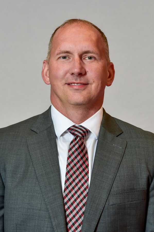 Brent Meyer will serve as WSU Athletics’ senior associate athletic director and chief financial officer. 