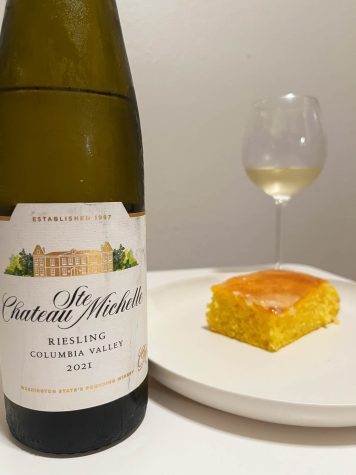 This is Chateau Ste. Michelles Riesling and the lemon Riesling cake I made with it.