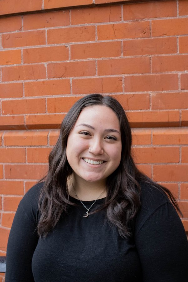 Saydee Phothivongsa, senior public relations and multimedia journalism double major from Nine Mile Falls, Washington. She started working for the Evergreen in spring 2021. 