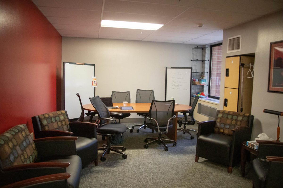 The centers location in the Washington Building, where students can meet Monday–Friday