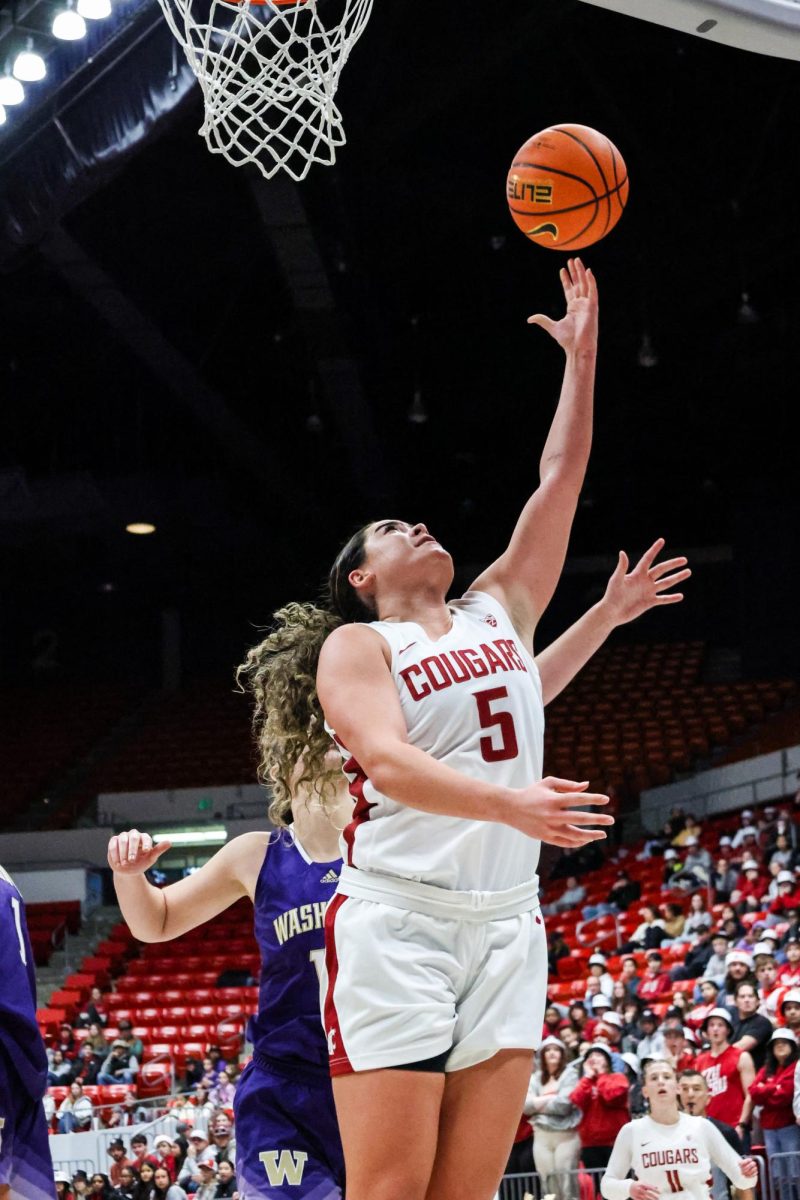 Charlisse Leger-Walker shoots a layup during WSU womens basketballs 60-55 loss to UW Dec. 10 in Pullman, Wash.
