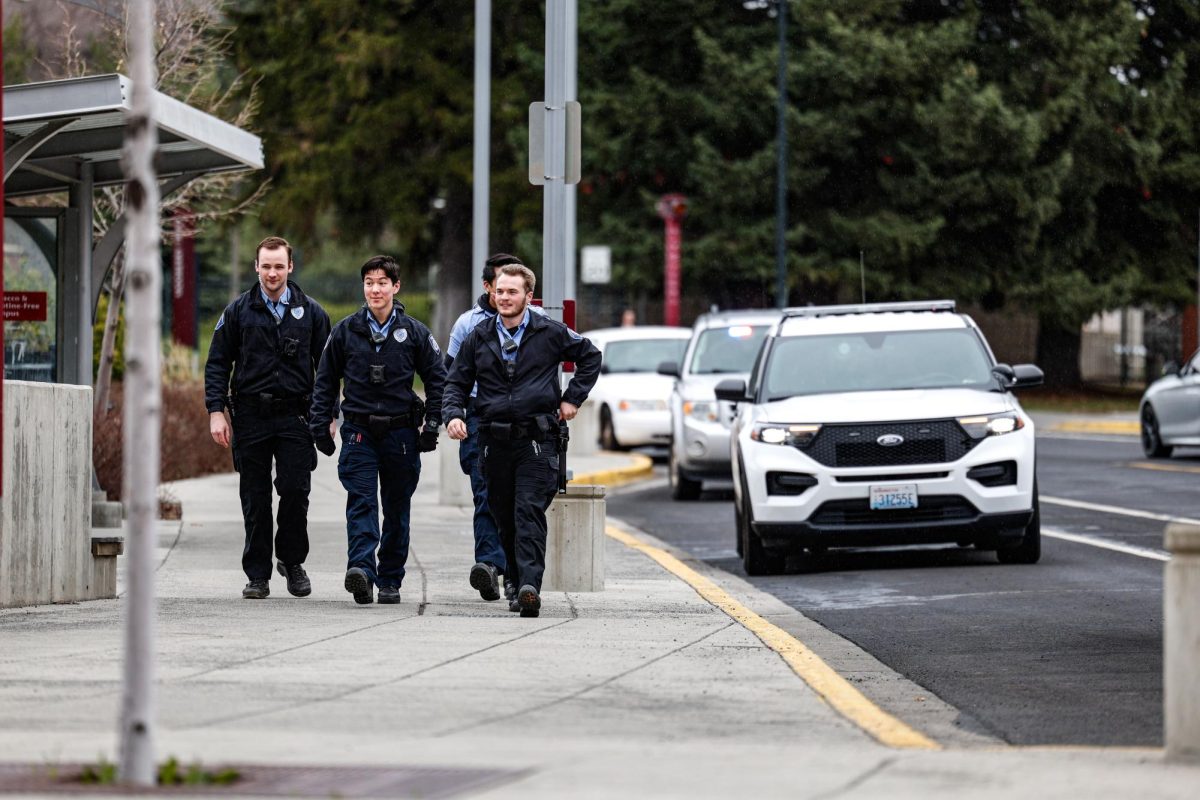 WSU Police respond to threat at Global Scholars Hall on March 27.