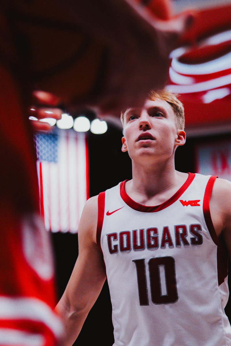 Parker Gerrits stares down a Bradley player during an inbounds attempt, Nov. 9, in Pullman, Wash. 