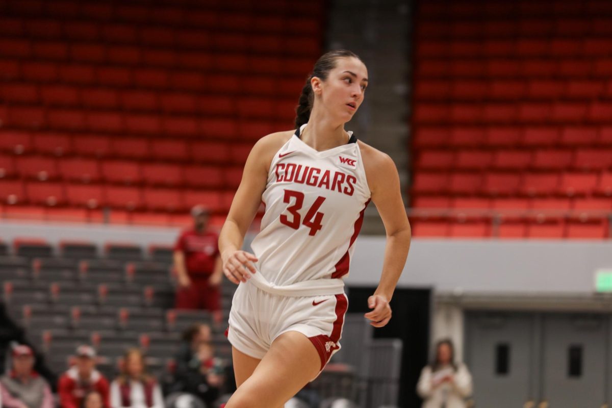 WSU Guard Jenna Villa running up the floor against Gonzaga on Jan. 11, 2025, in Pullman, Wash.