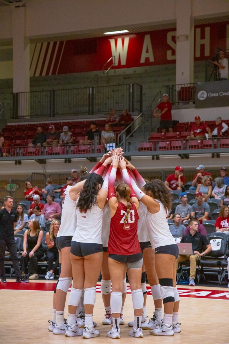 WSU volleyball comes together during a match against Eastern Washington University Sep. 19 2025. 