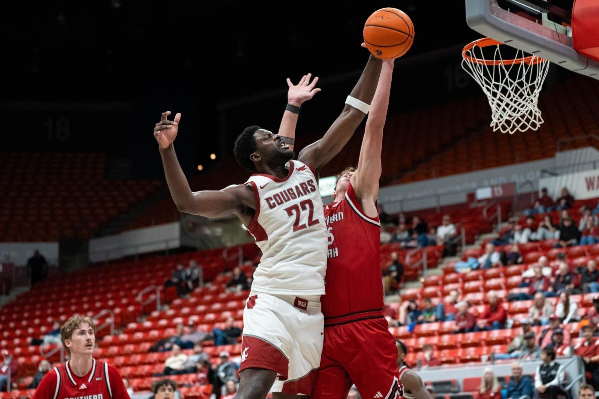 Washington State Forward ND Oakfor takes a shot during the Cougars' win over Southern Utah on Wednesday, Nov. 19 at Beasley Colosseum. 