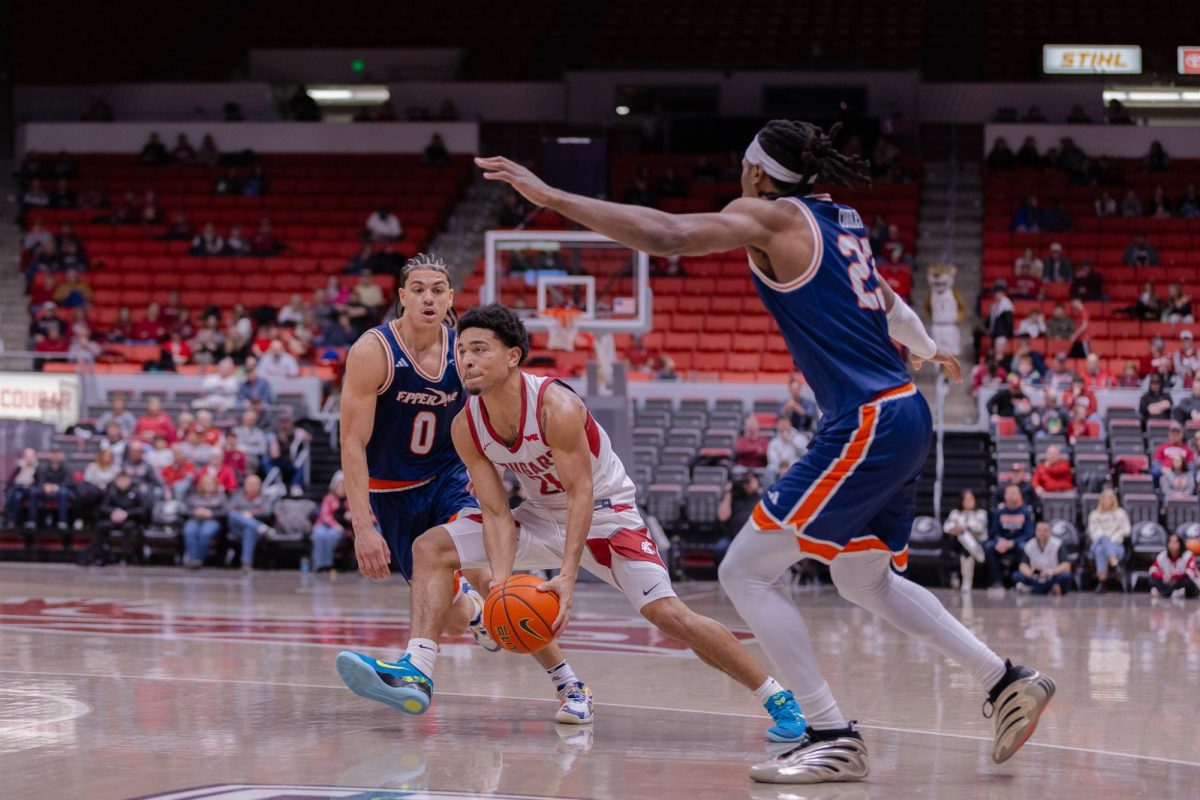 WSU Guard Ace Glass pushes past Pepperdine University, Jan. 24, 2026.