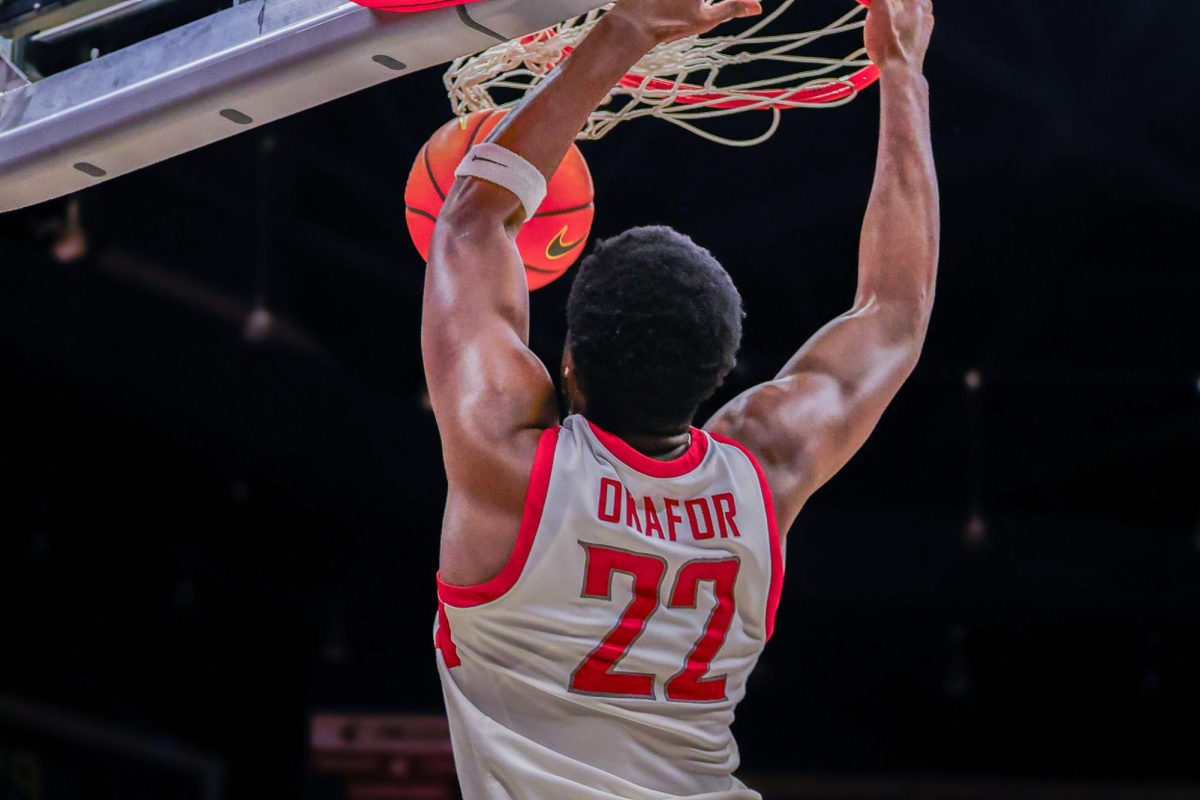 WSU Forward ND Okafor dunks the ball against Portland, Jan. 31, 2026.