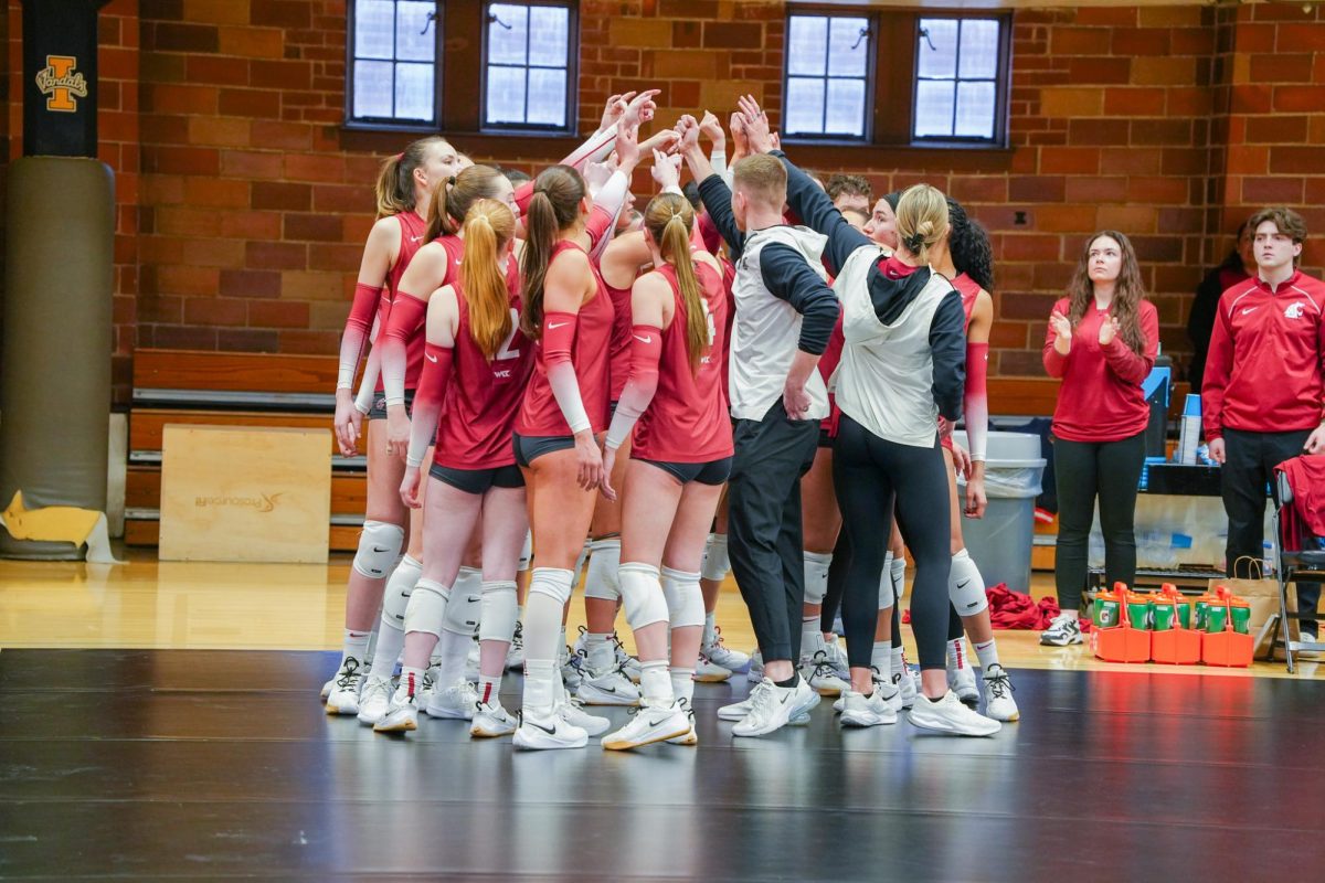 WSU Volleyball team huddling before their match against University of Idaho, March 7, 2026.
