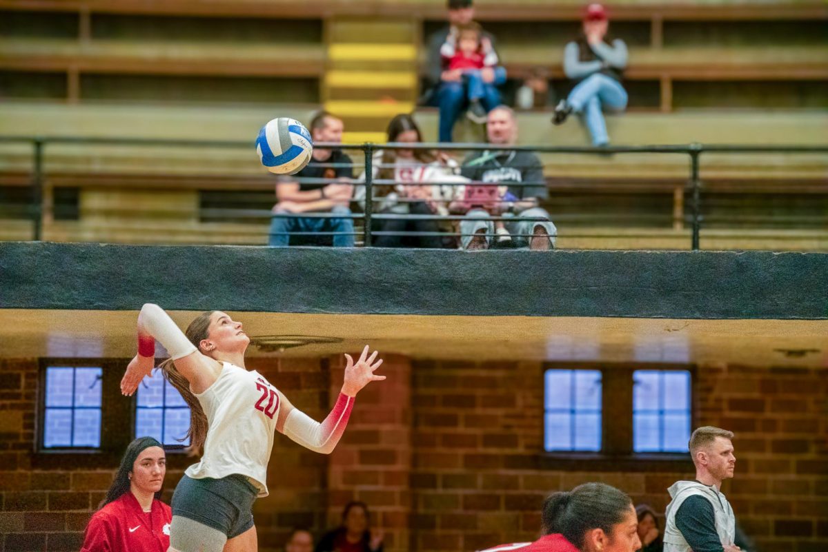 WSU Libero Tinons Munar Galmés serving against University of Idaho, March 7, 2026.
