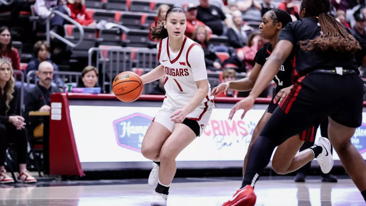 Malvina Haziri dribbles for the WSU women's basketball team during the 2025-2026 (Courtesy of WSU Athletics). 